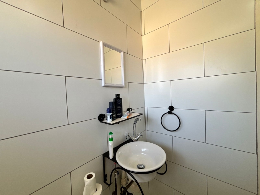 3 Bedroom Property for Sale in Flamwood North West